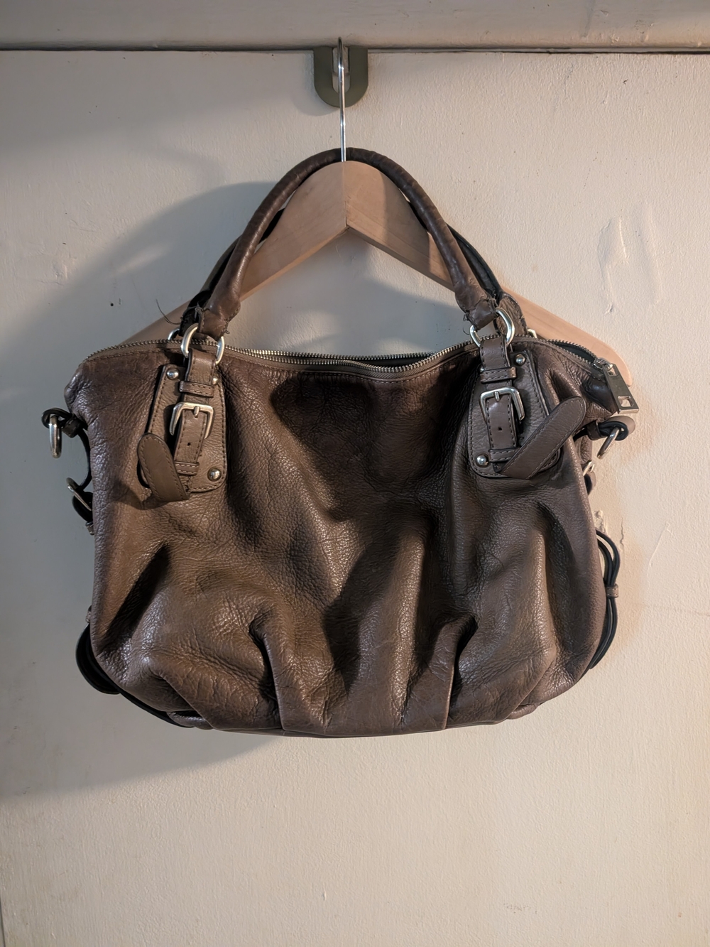 Classic Vintage Tan Leather Danier Handbag